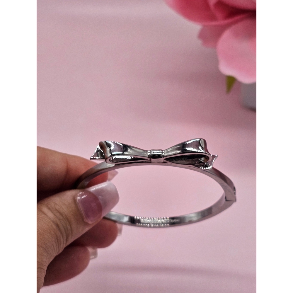 kate spade Silver Bow Bangle Bracelet
